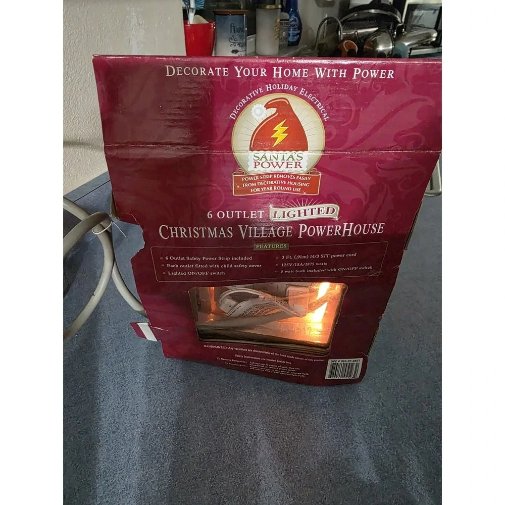 SANTA'S‎ POWER 6 OUTLET LIGHTED CHRISTMAS VILLAGE POWER HOUSE